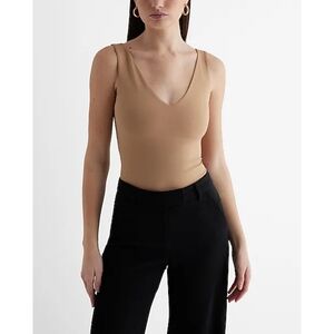 EXPRESA Body Contour High Compression Double V-Neck Bodysuit